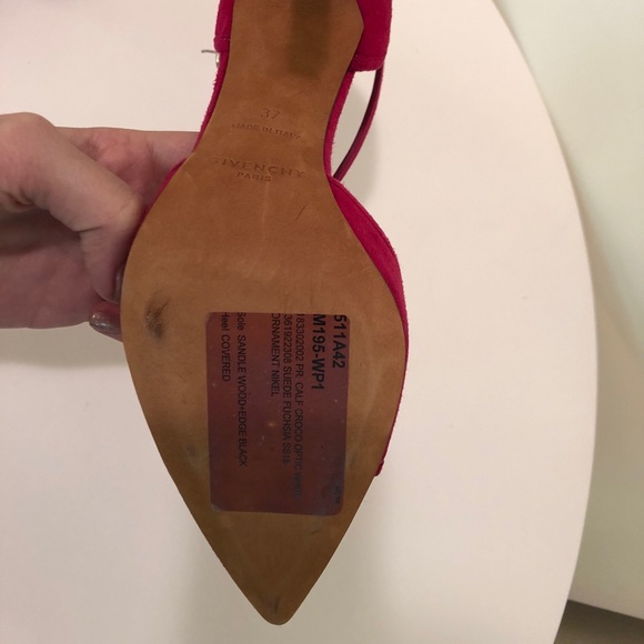 GIVENCHY - Size 37 - Fuchsia Heels - Picture 5 of 5